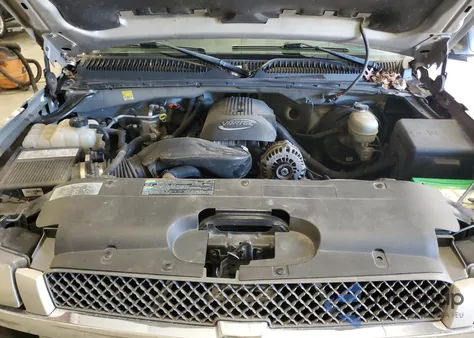 2005 Chevrolet Silverado K1500 from USA, damaged, VIN 2GCEK19B551327886